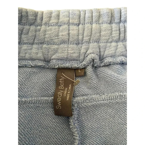 Sweaty Betty Women’s Blue Light Wash Pull-On Athletic Shorts Size Large - Picture 4 of 4